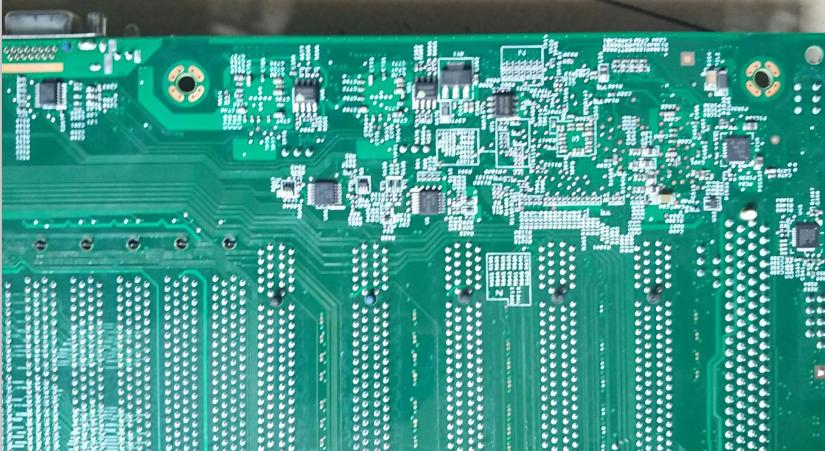 联想服务器TD340 （13027-1   L32TT2）不开机!济南磐龙维修