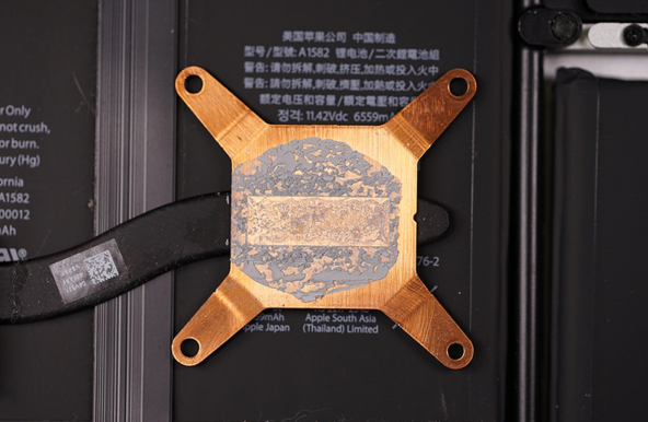 2015款苹果Macbook Pro拆机清灰涂硅脂图文过程!济南磐龙维修 2015款苹果Macbook Pro拆机清灰涂硅脂图文过程!济南磐龙维修