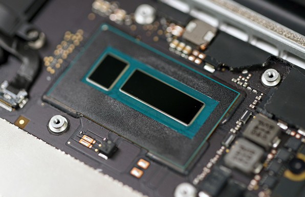 2015款苹果Macbook Pro拆机清灰涂硅脂图文过程!济南磐龙维修 2015款苹果Macbook Pro拆机清灰涂硅脂图文过程!济南磐龙维修