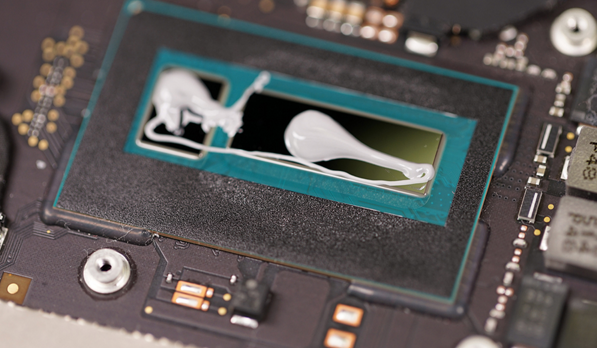 2015款苹果Macbook Pro拆机清灰涂硅脂图文过程!济南磐龙维修 2015款苹果Macbook Pro拆机清灰涂硅脂图文过程!济南磐龙维修