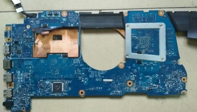 全网首发戴尔g33579笔记本主板高清图片