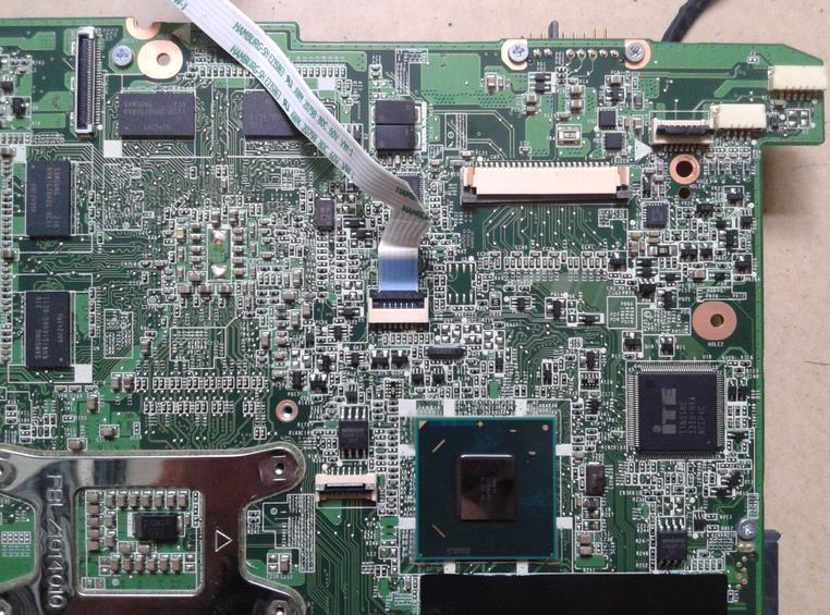 联想z480 主板高清维修图片